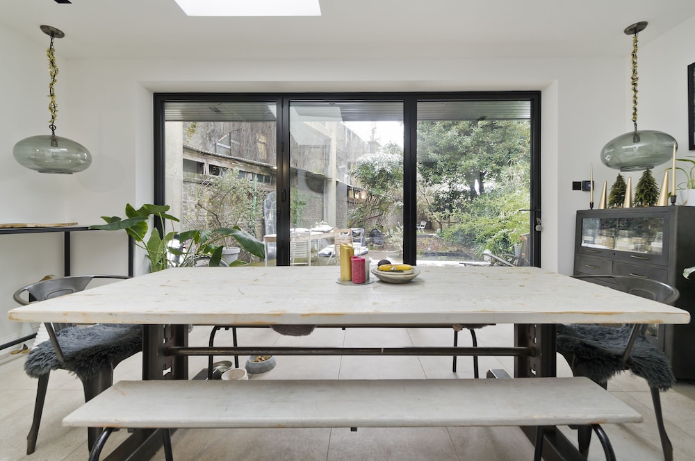 outdoor bbq area