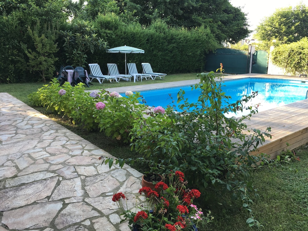Villa De Pepper