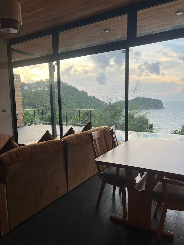 Yume 17 Sea View Villas