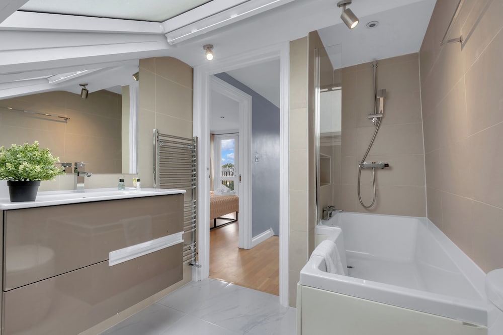 Lena Gardens Apartments Hammersmith