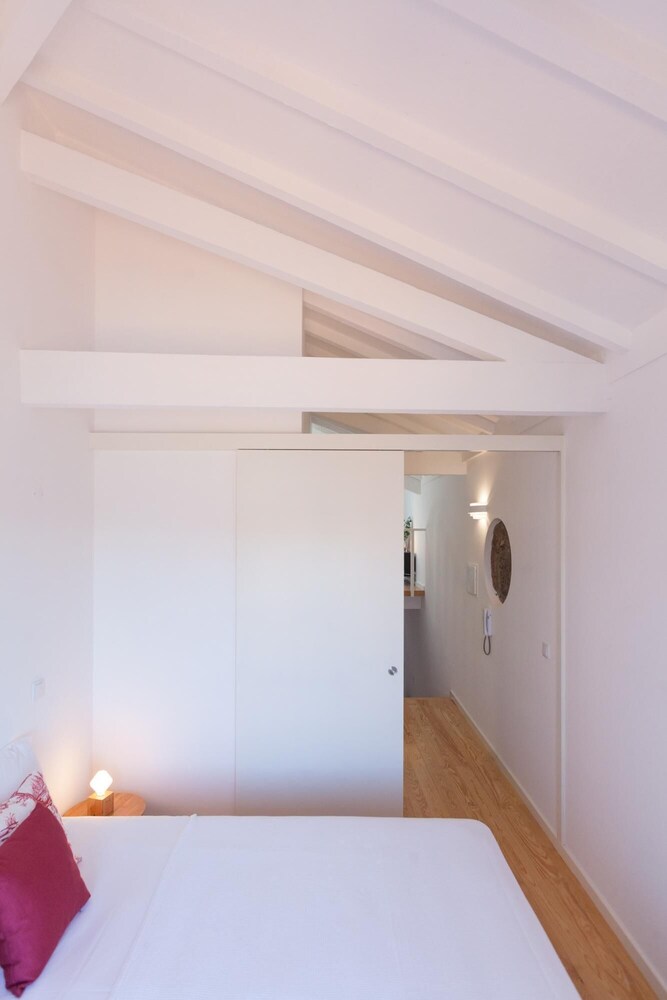 Youropo - Typical House 3 view 4