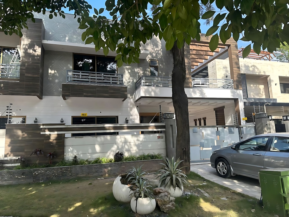 Prime View Guest House