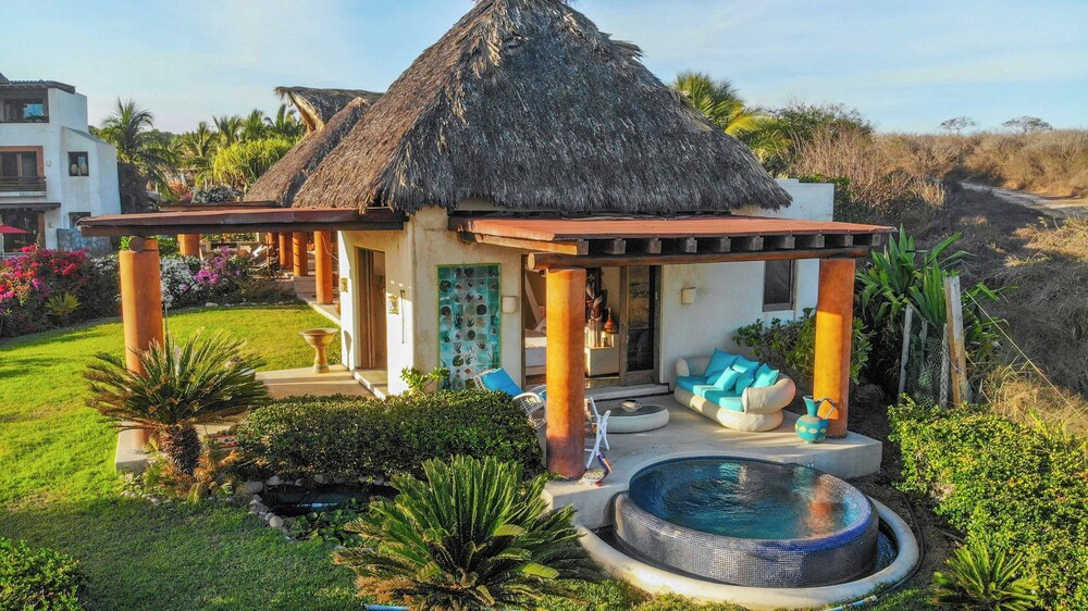 Casa Irekua Luxury beachfront retreat