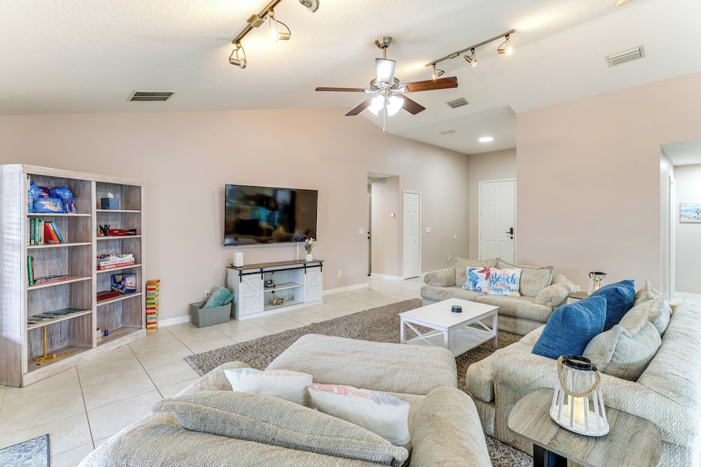 Family Getaway w/ Backyard Oasis in Vero Beach!