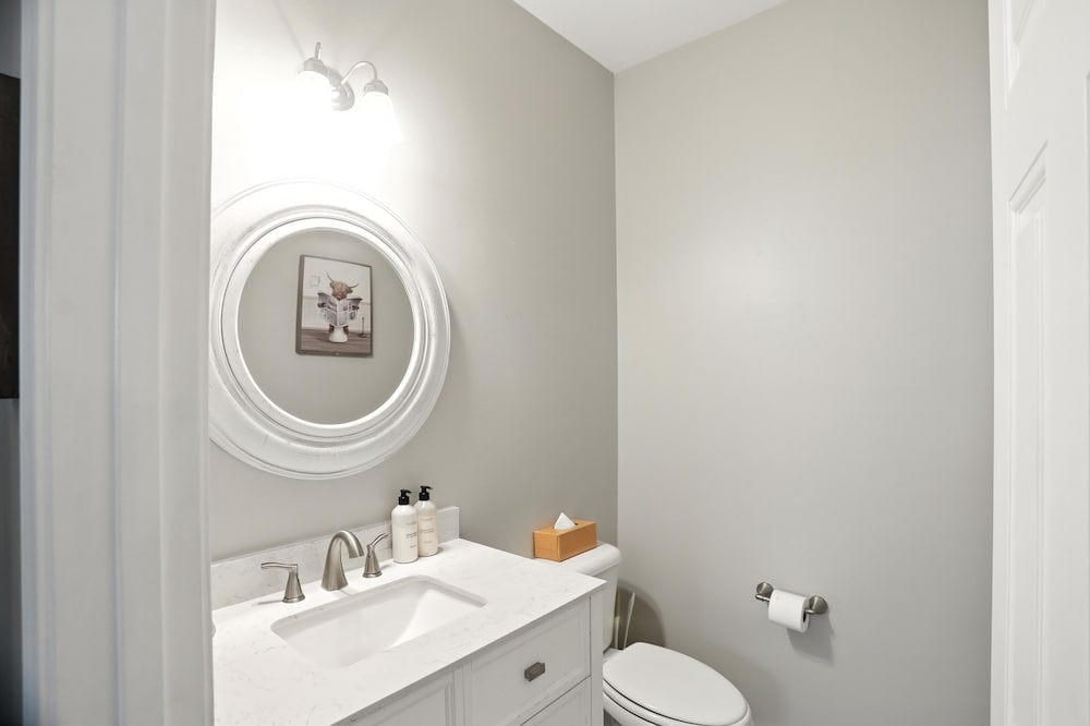 Lowcountry Luxury Near Palmetto Bluff 4 Bedroom Home