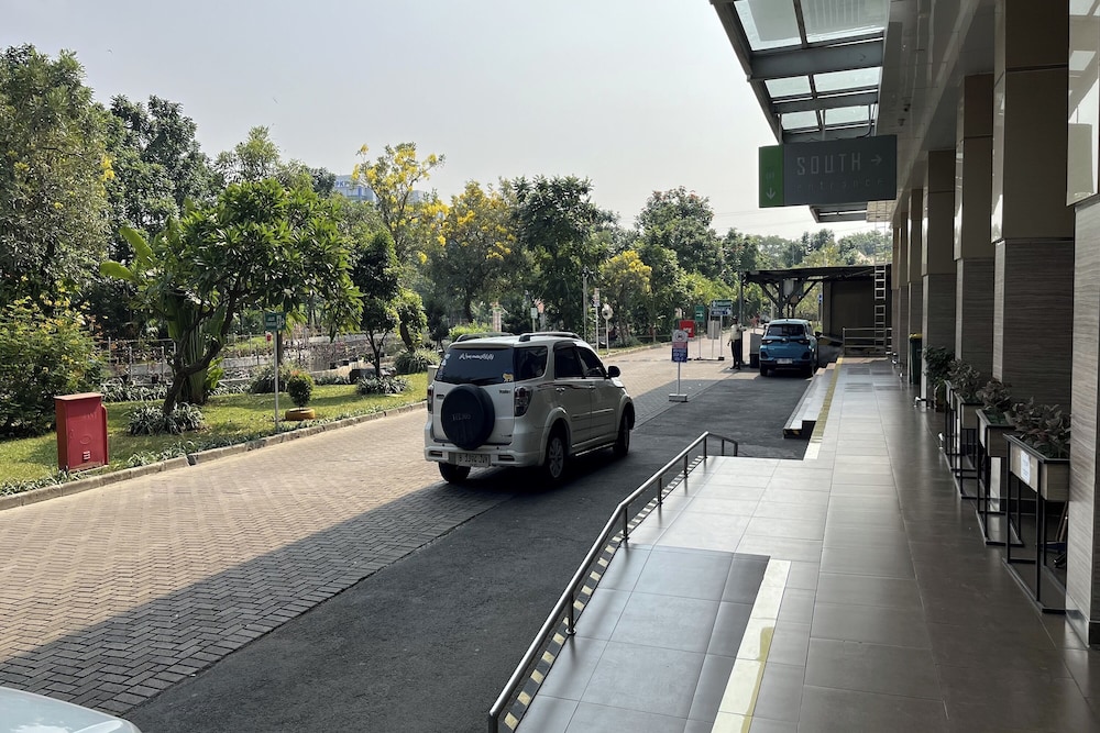 Green Pramuka By Uchi Property
