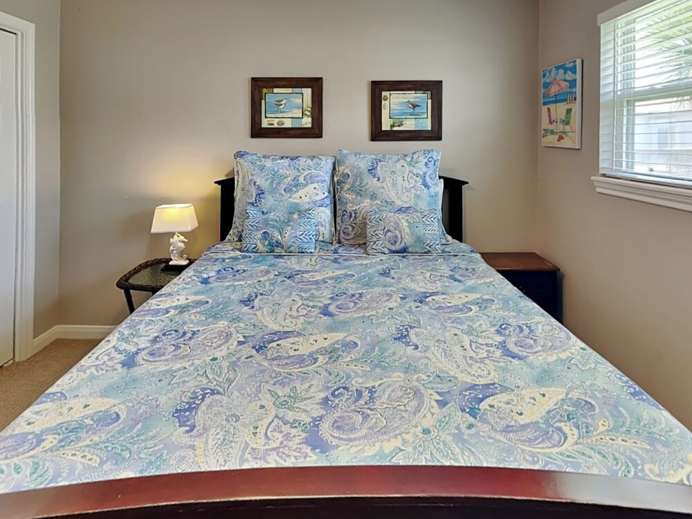 Molly's Dune by Ryson Vacation Rentals
