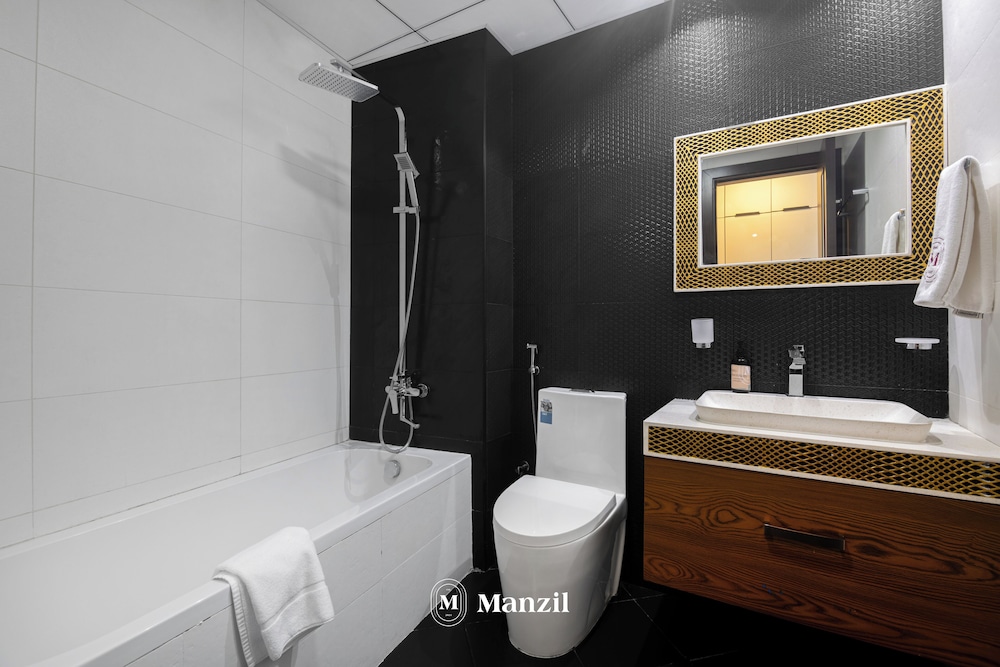 Manzil - Luxury 2BR w Pool and Burj View