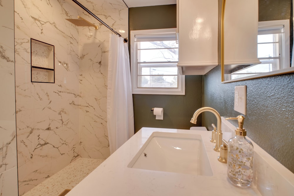 4 Mi to Ttu: Remodeled Retreat w/ Fenced Yard!
