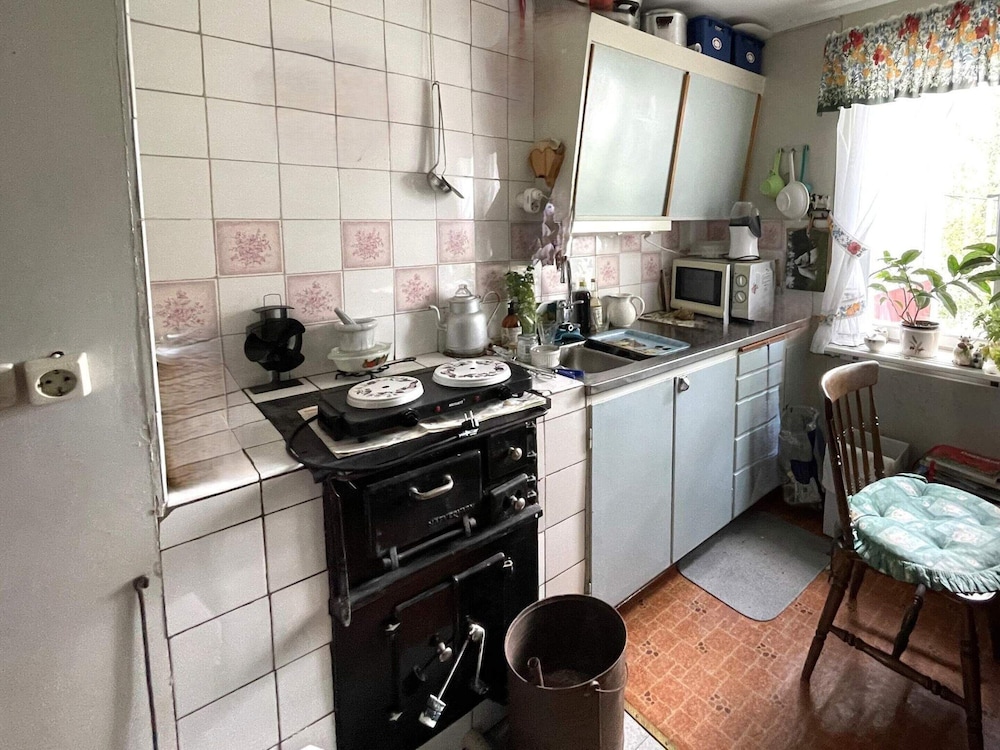3 Person Holiday Home in ABY