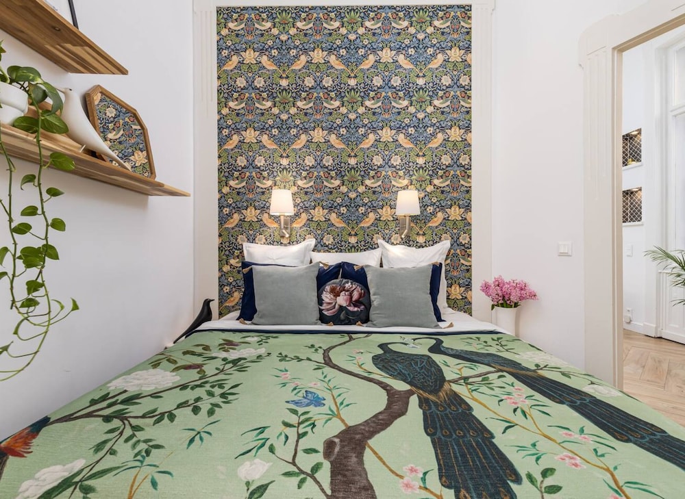 Fully equipped apartment Budapest view 2