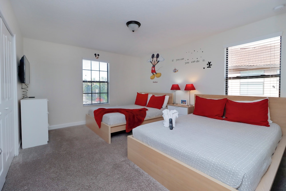 Solterra Family Vacation Home | Private Pool, Spa!