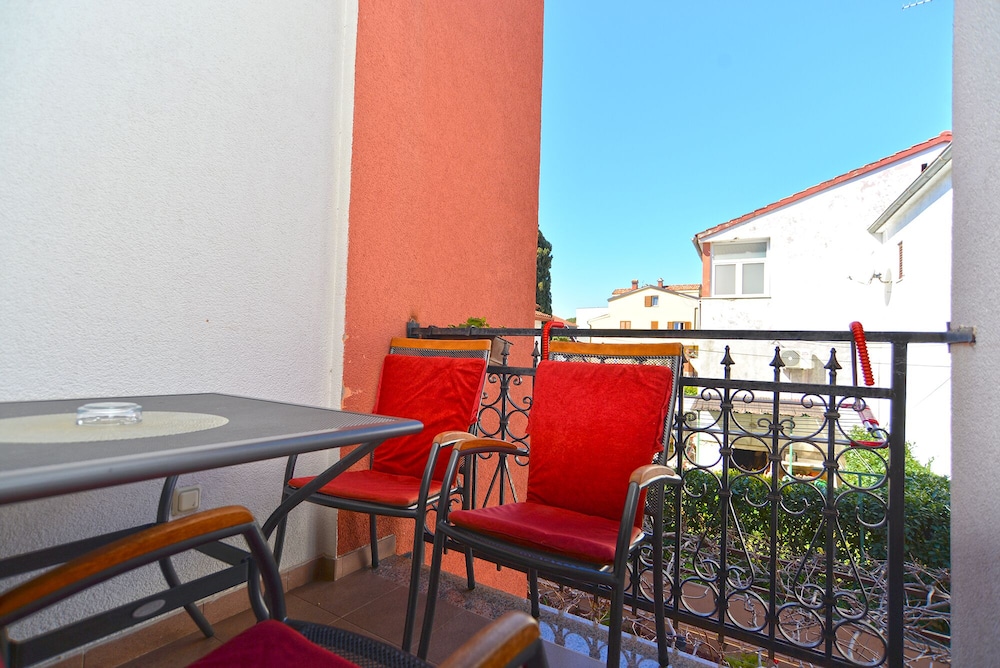 Apartments 2224