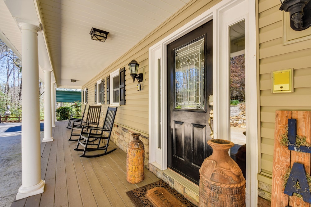 Lake Hartwell Haven w/ Boat Dock in Westminster!
