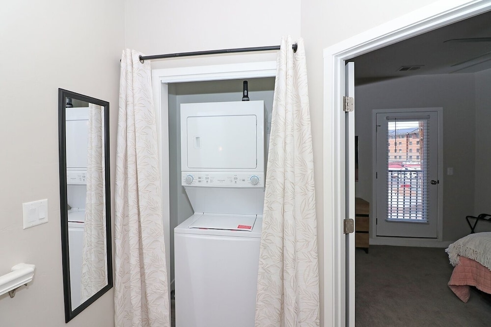 Modern Ascend 2 Bedroom Townhouse