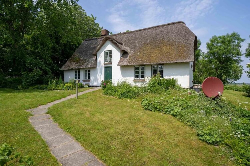 Reetgedecktes Ferienhaus in Westerhever mit Sauna