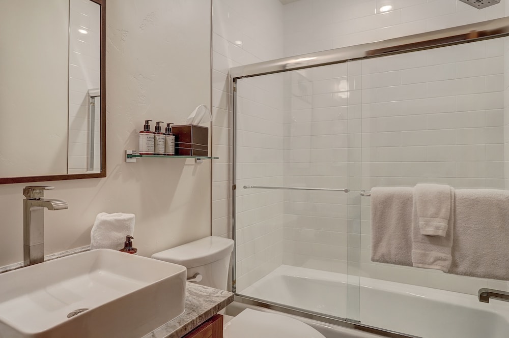 Beautiful 3 Br In Avon Ge - Lodge At Brookside 3 Bedroom Condo - Property Image 10