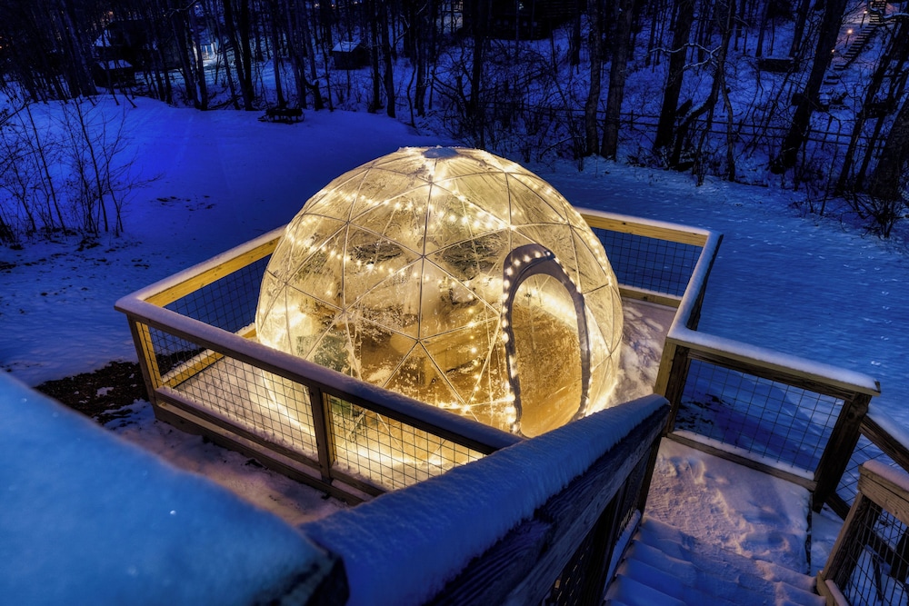 Moondance Cabin by Lightfoot Stays