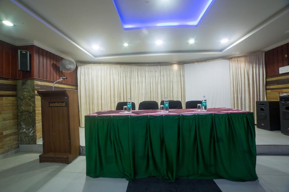 meeting & event spaces