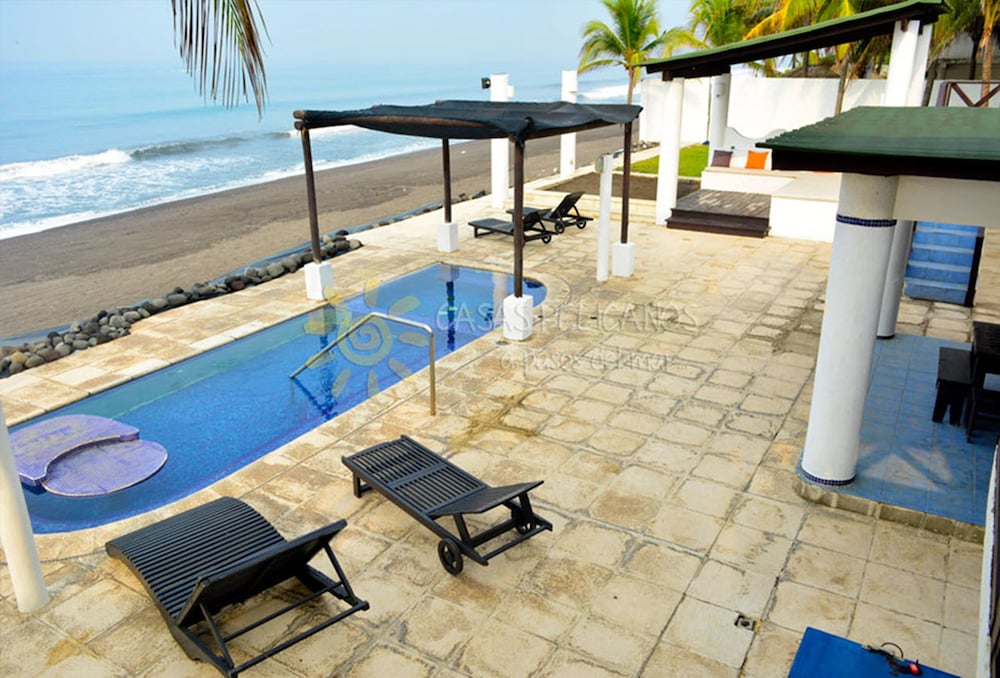 Casas Pelicanos