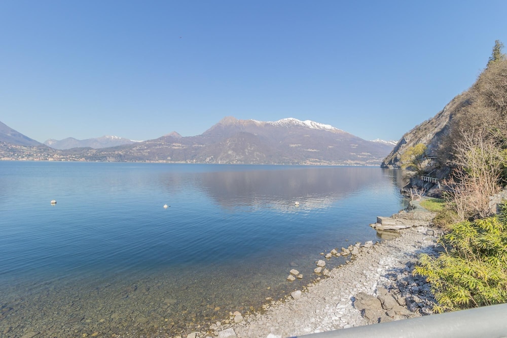 Varenna Beach Perledo view 5