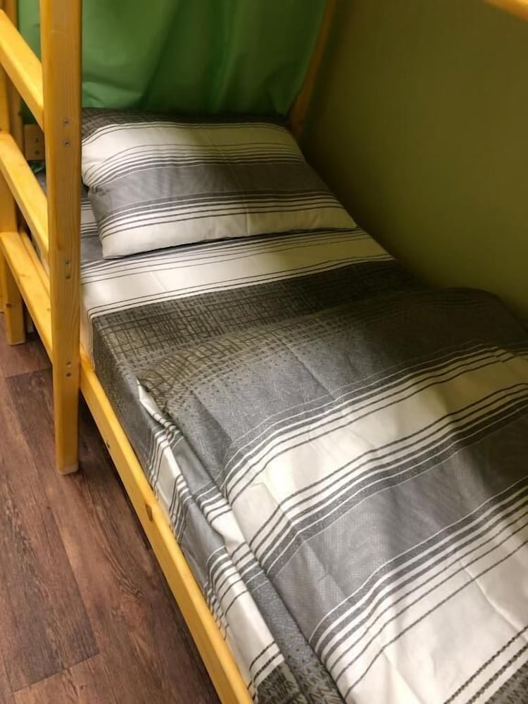 Yasenevo Hostel