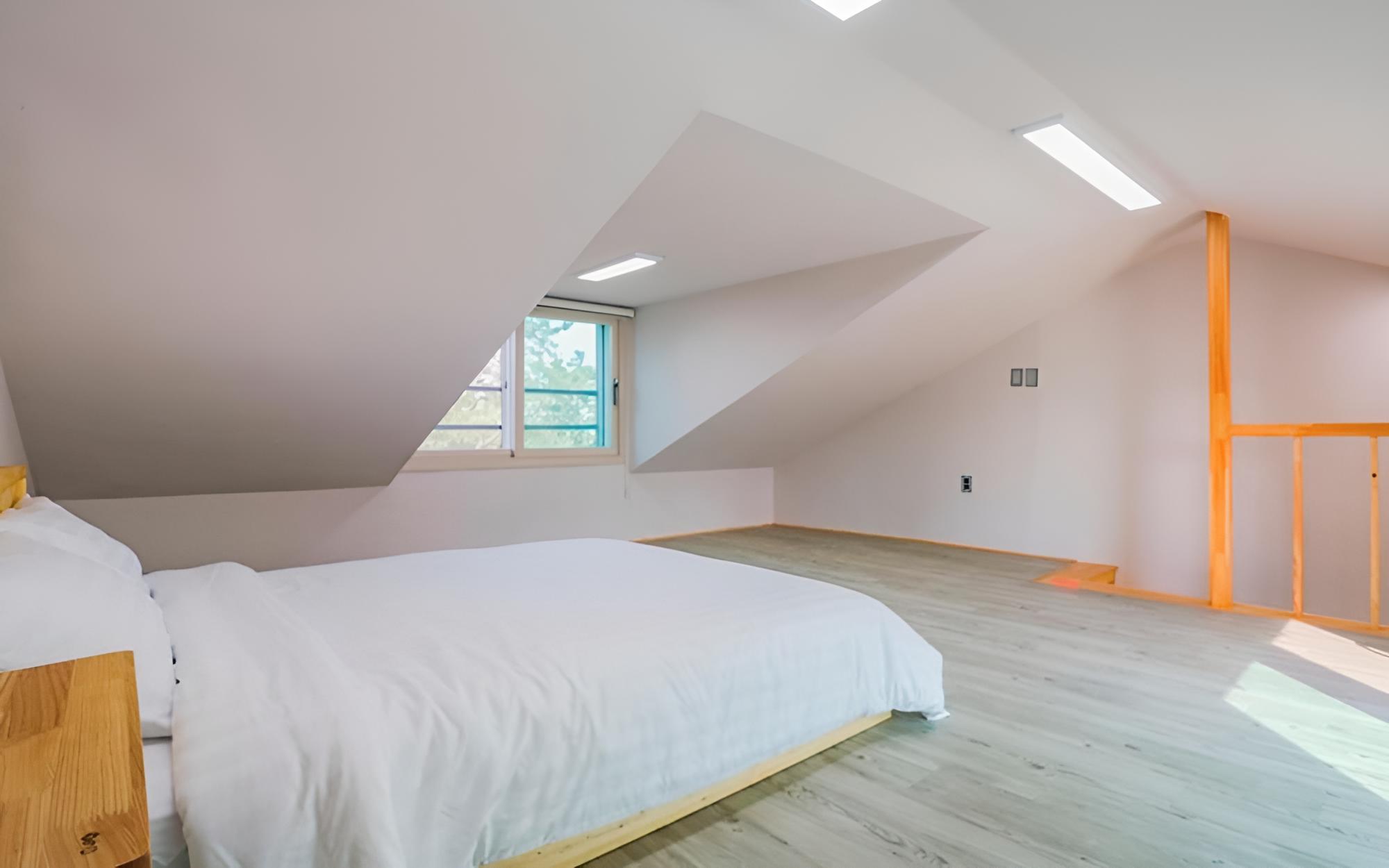 Jeju Hyeopjae Bliss Pension view 3