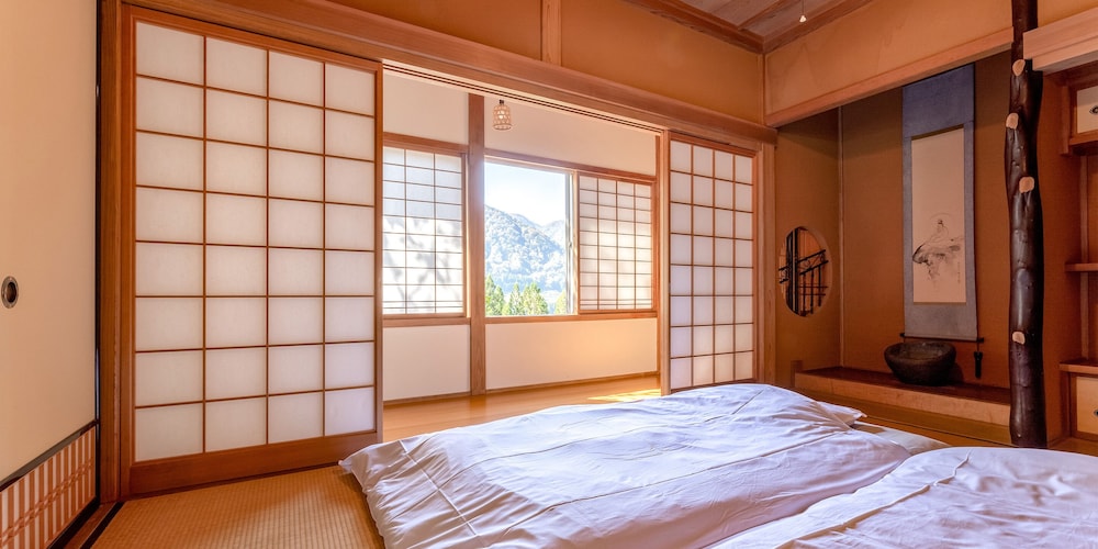 Takazuri Kita - Hostel