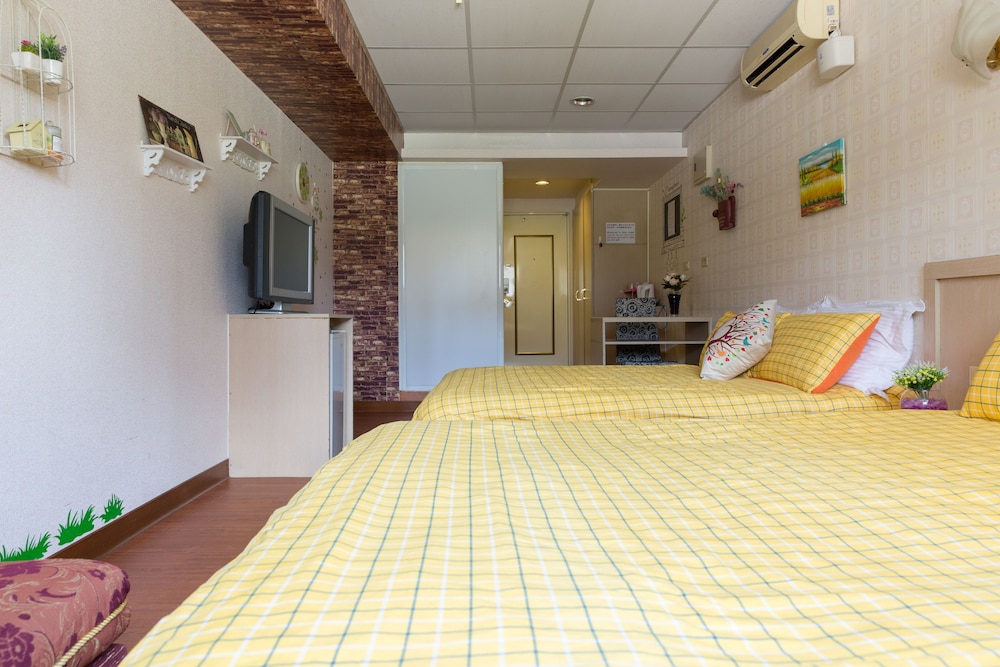 Cozy Room