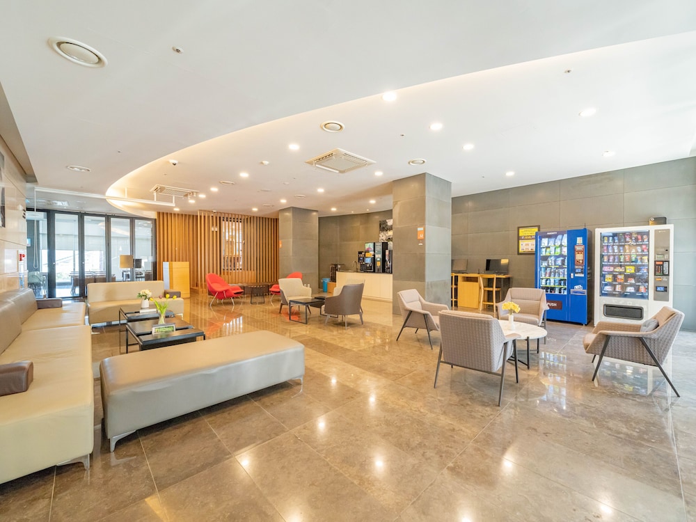 Hotel Bridge Seogwipo 51