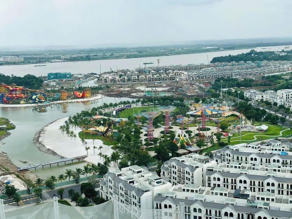 Vinhomes Grand Park Luxury Apartments