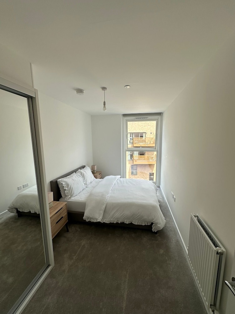 London Bliss Apartment Retreat