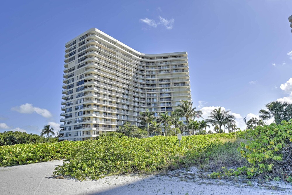 Resort Condo With Balcony & Stunning Ocean Views! view 4
