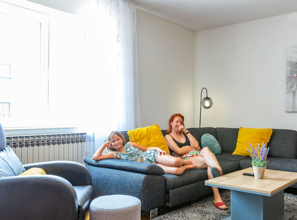 Zadar Lavish and Luxurious Apartment With Private Pool