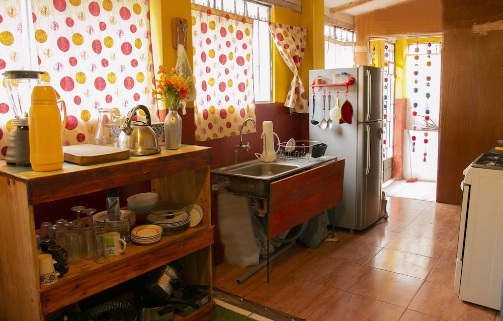 Pakocha House & Lodging