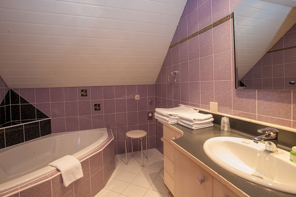 Schluga Spa Apartments & Mobile Homes