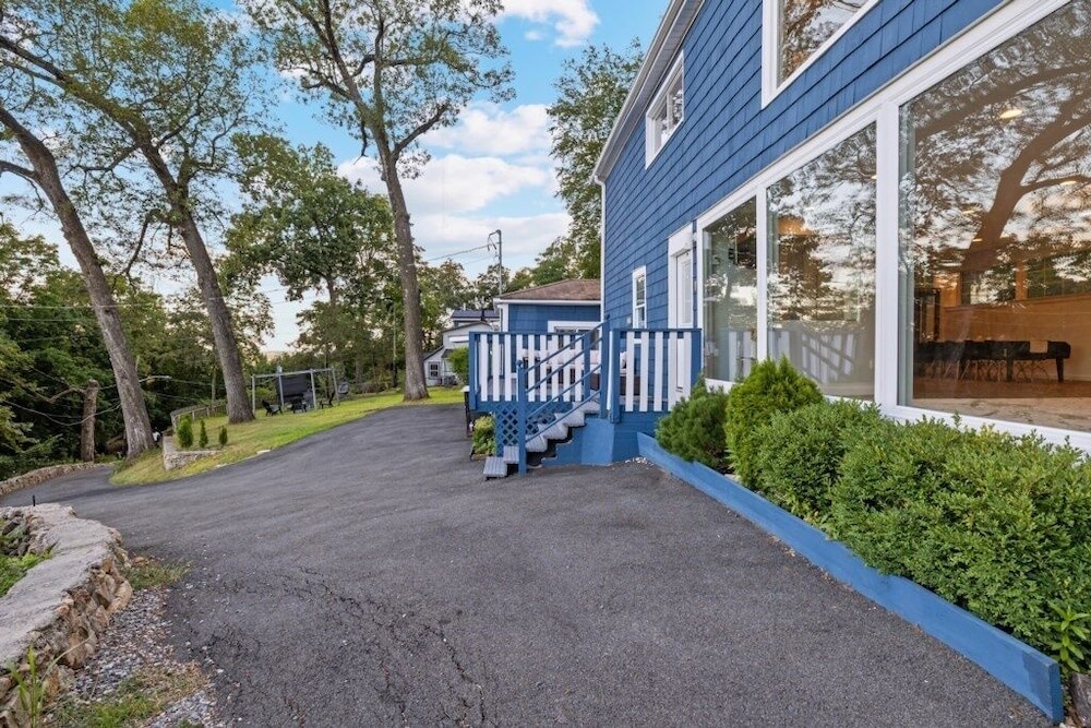 Casa Mattia - Stayshores 4 Bedroom Home