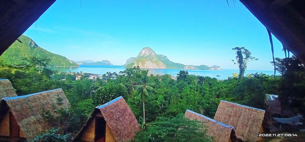 Forest Camp El Nido view 3