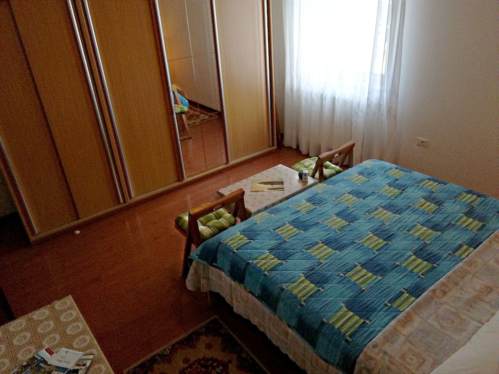 Photo 24