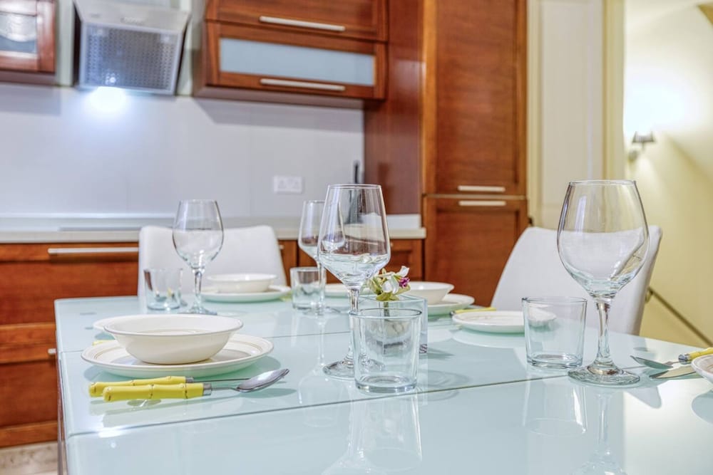 St James the Traditional 4-bed Townhouse Terrace