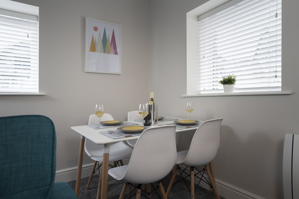 The Sorting Office - Spacious Modern Home With Parking in Central Ambleside view 3