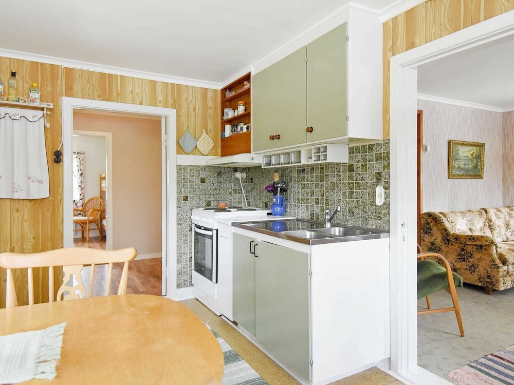 5 Person Holiday Home in Bullaren-by Traum view 3