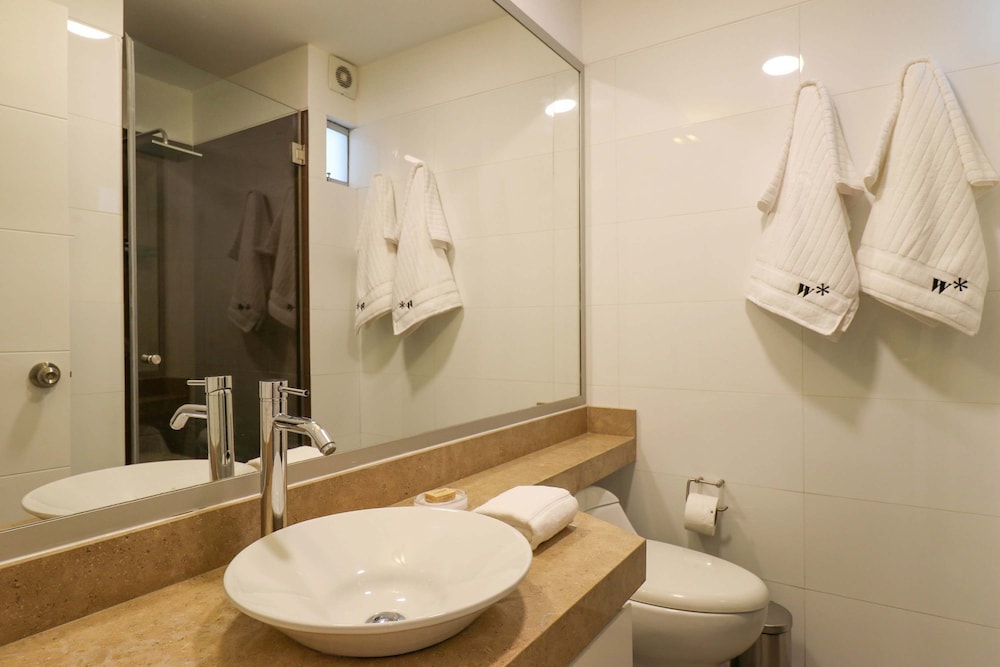 w Elegant 2BR w Spacious Terrace in Miraflores