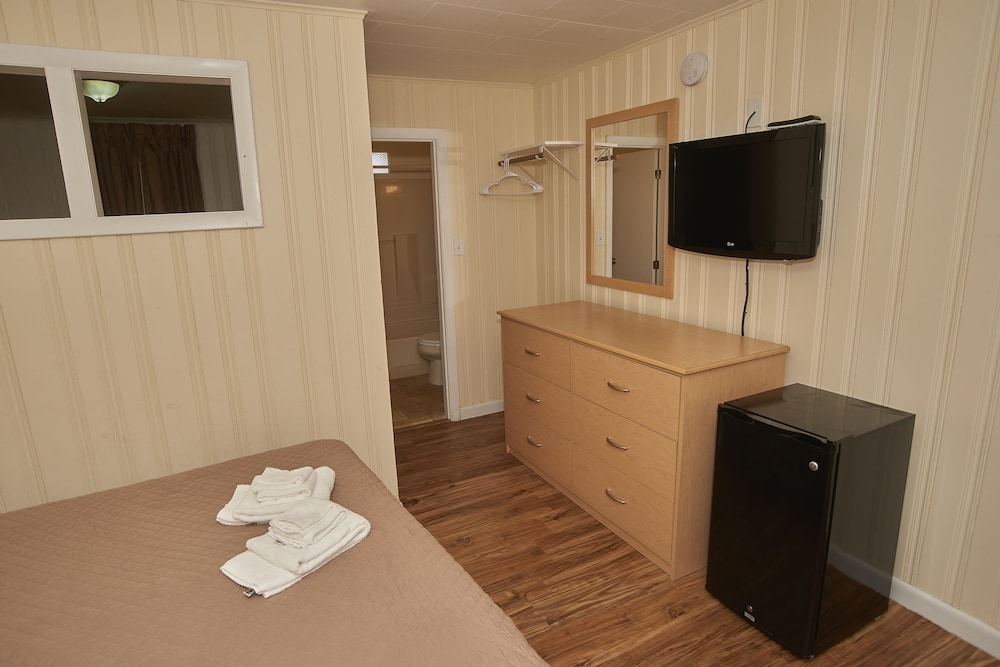 Marguerite Motel