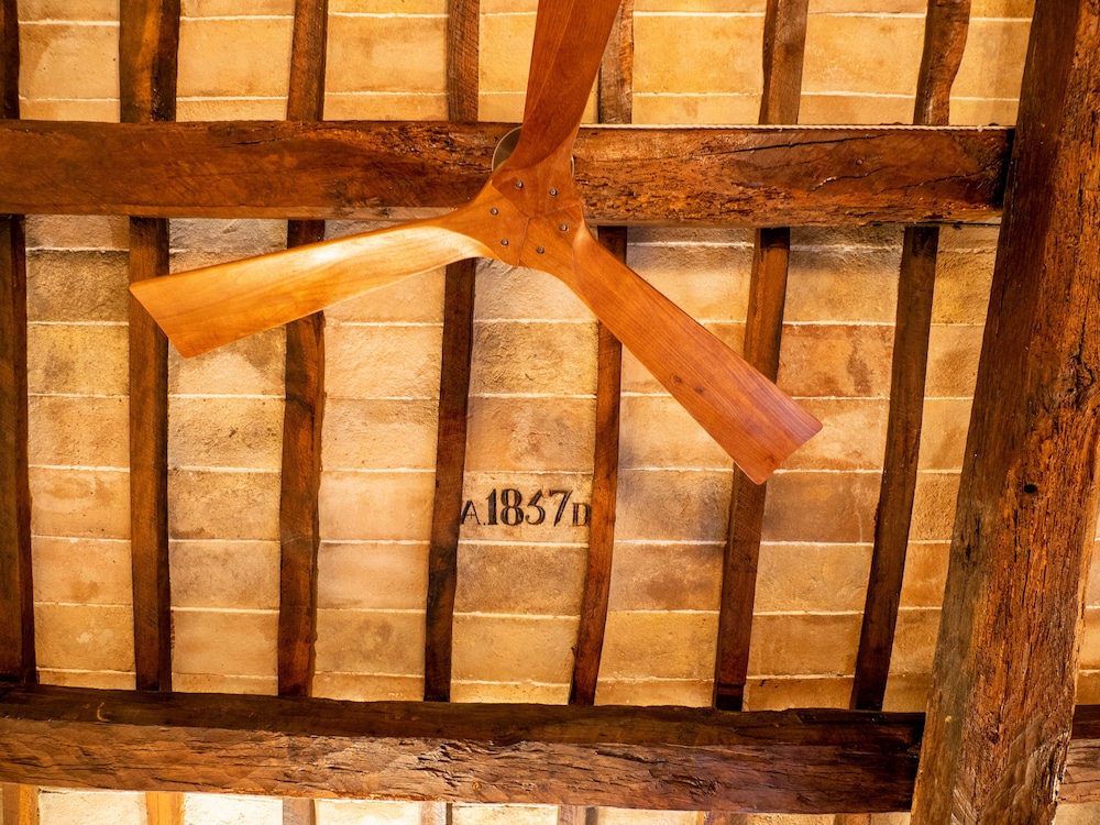 Photo 35