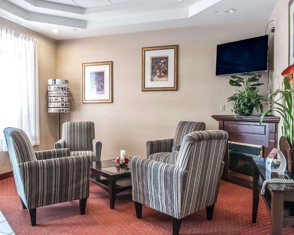 Comfort Inn Mississauga-2