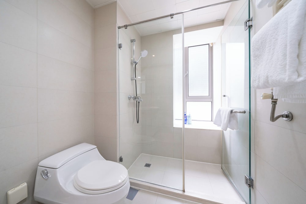 Tyms 3BR 2BA Apartment in Xujiahui