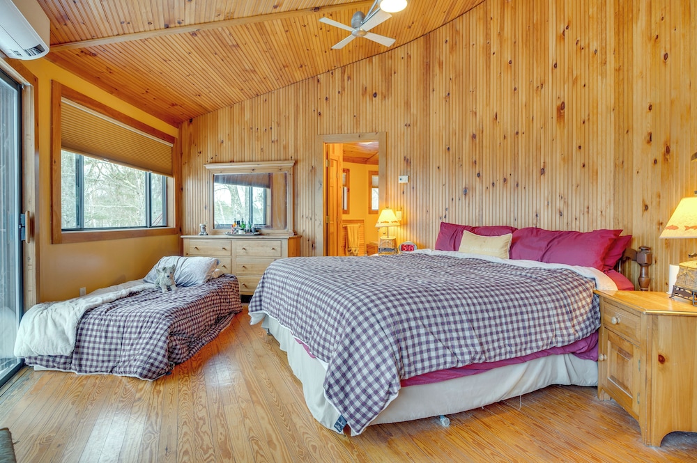 Dock & Beach Access: Scenic Lake Ossipee Cabin!