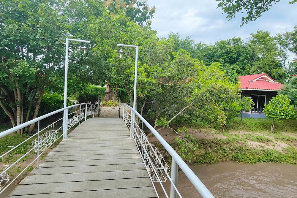 The Creek Resort