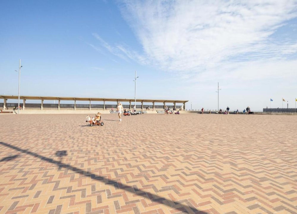 Apartment in Wenduine With Sea Views